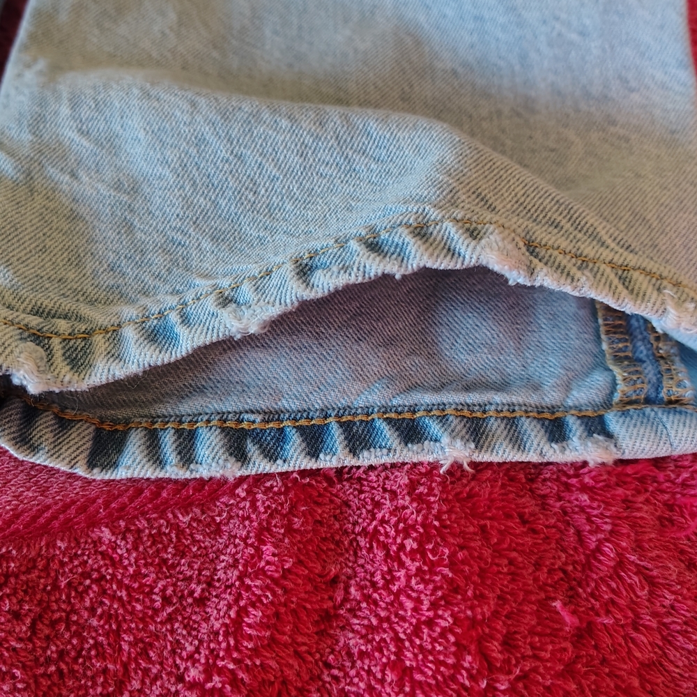 Aeropostale Senior Painted Jeans. Light Blue Low-Rise Bootcut Jeans - Picture 8 of 16